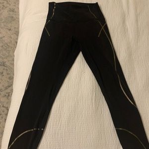 Lulu lemon Align Limited Edition Black w/ Gold 25”